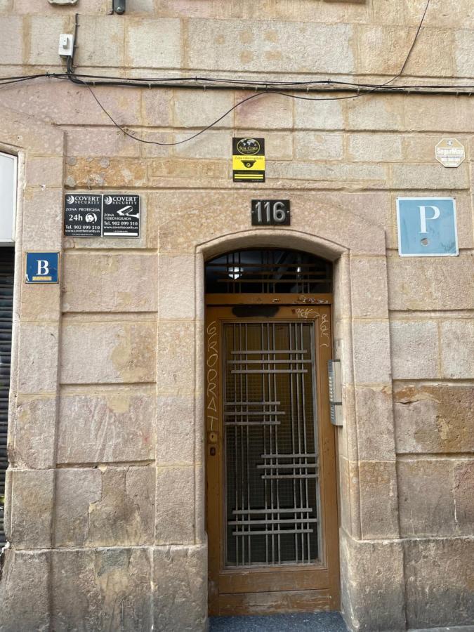 Pension Bertolin Барселона Экстерьер фото